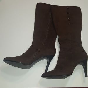 Suade knee high boots with heels